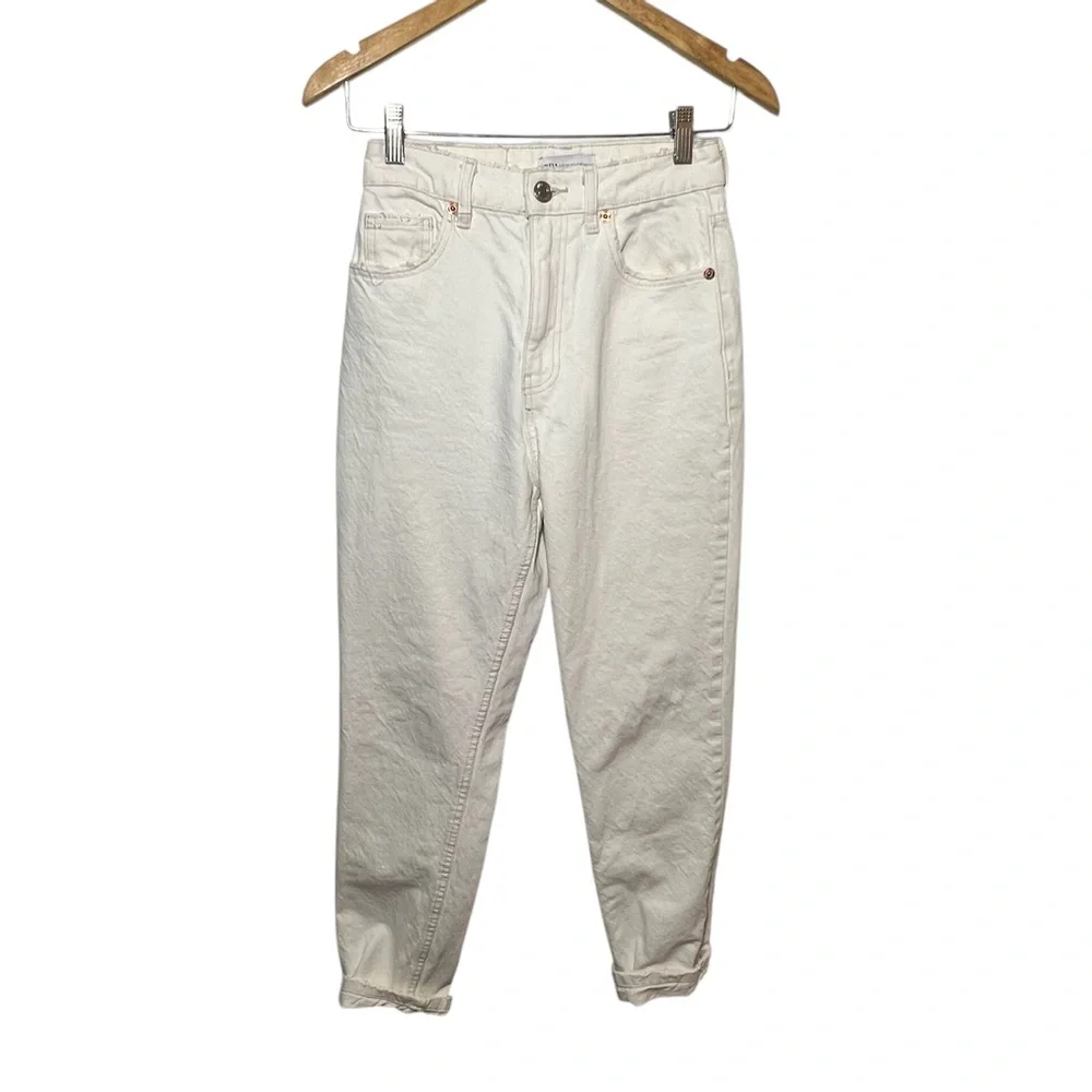 Zara High Waisted Cream Denim Jeans - Picture 1 of 4